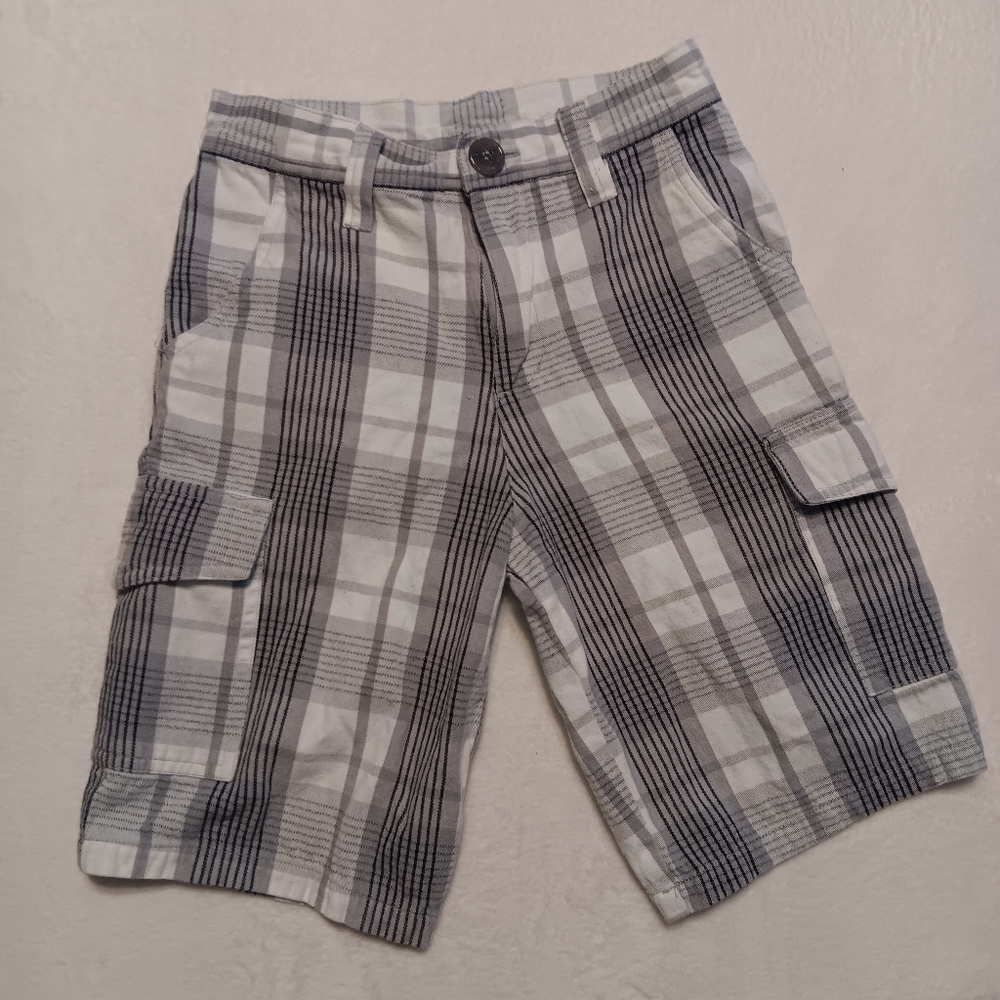 Fission Boys Size 8 Plaid Shorts